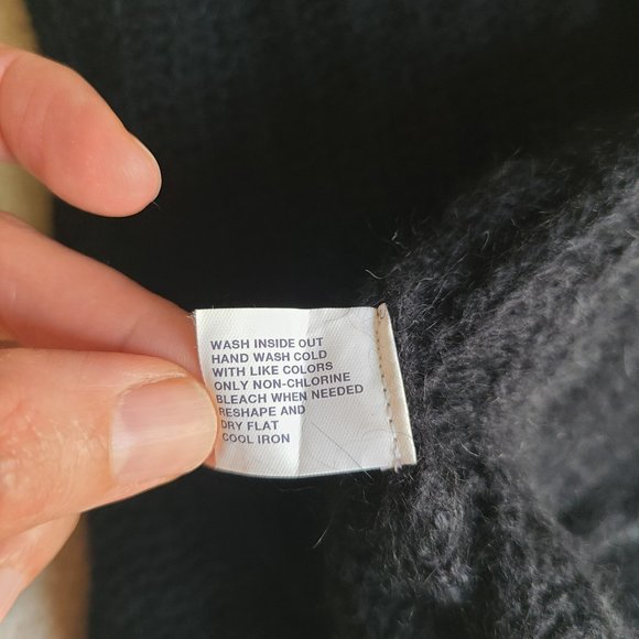 EUC Gap Shrug Sweater Sequin Black Size Small - Picture 5 of 5